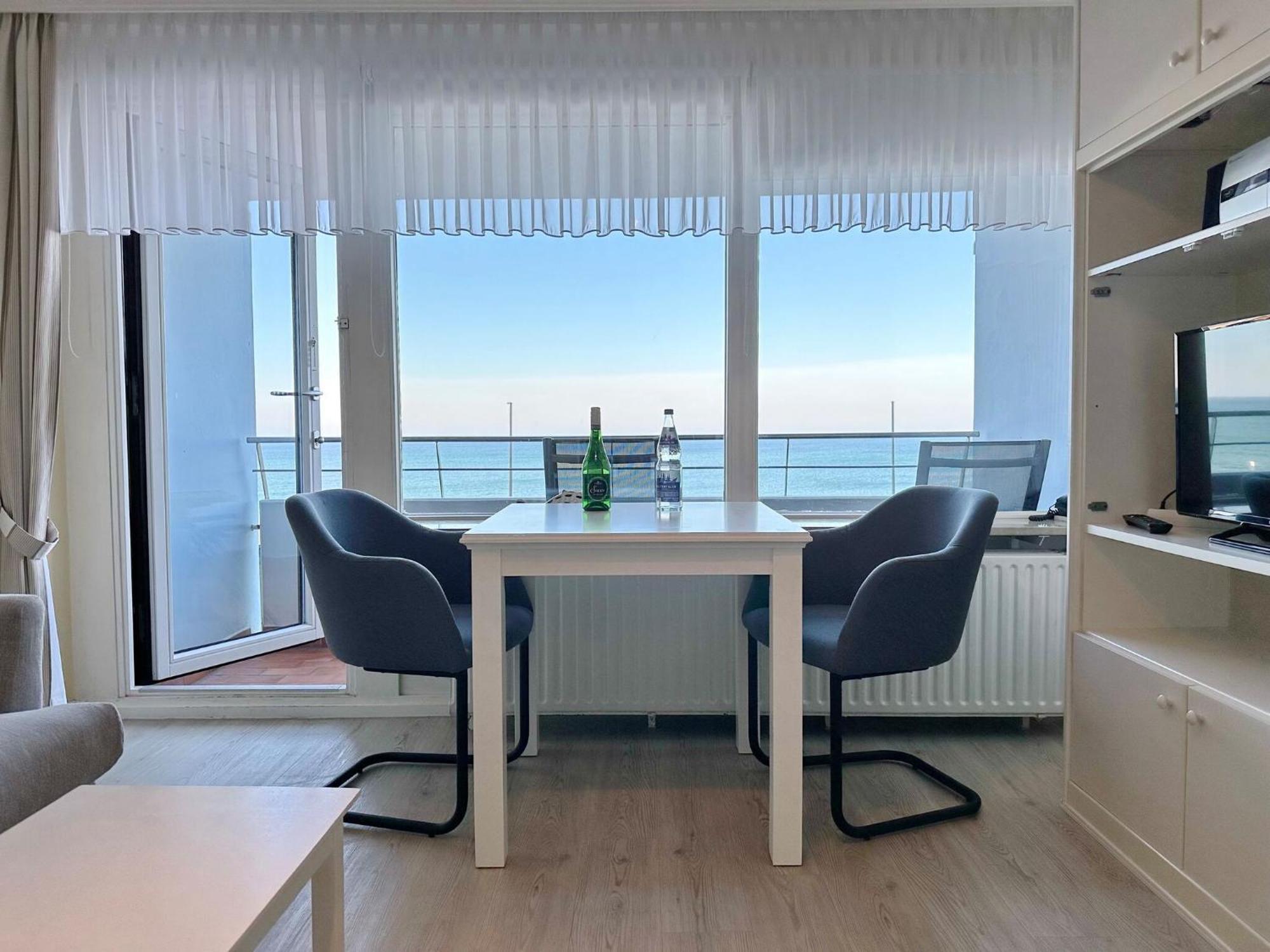 Metropol, Whg 26, Seeseite Apartment